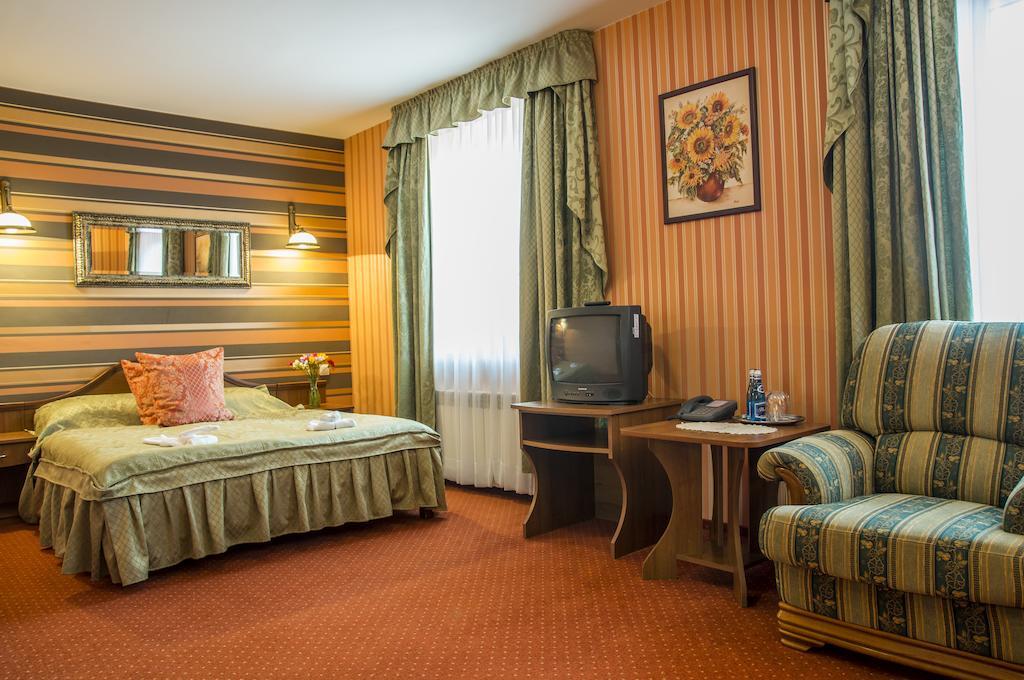 Hotel Mazurski Dworek Mikołajki Δωμάτιο φωτογραφία