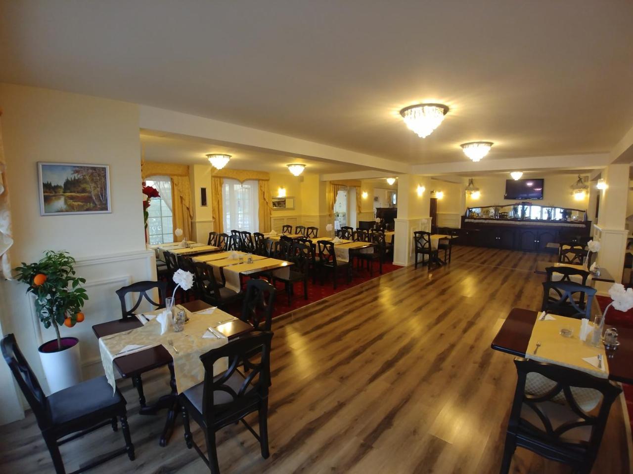 Hotel Mazurski Dworek Mikołajki Εξωτερικό φωτογραφία